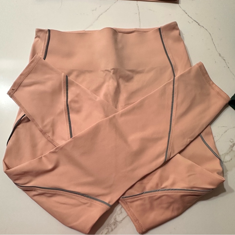 Fabletics Motion365 Reflective Set - image 2